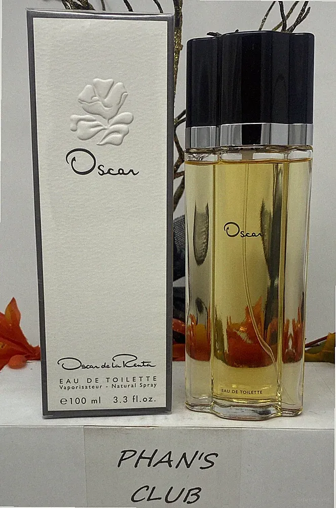 Oscar de la Renta 3.3oz Eau de Toilette Floral Powdery Perfume for Women