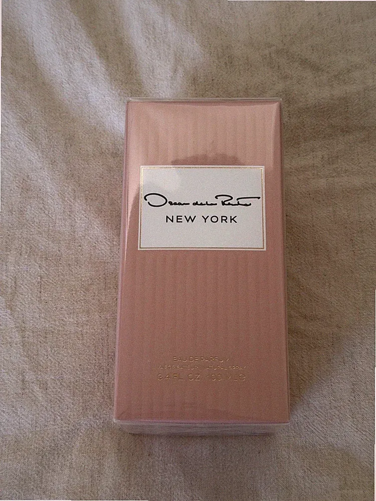 Oscar de La Renta Oscar 3.3oz Women's Perfume New York